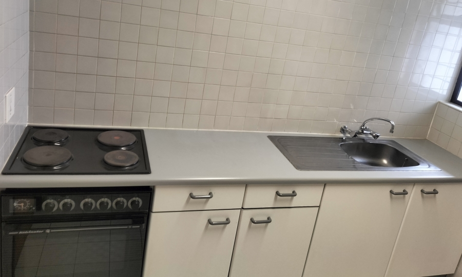 To Let Commercial Property for Rent in Kensington B Gauteng