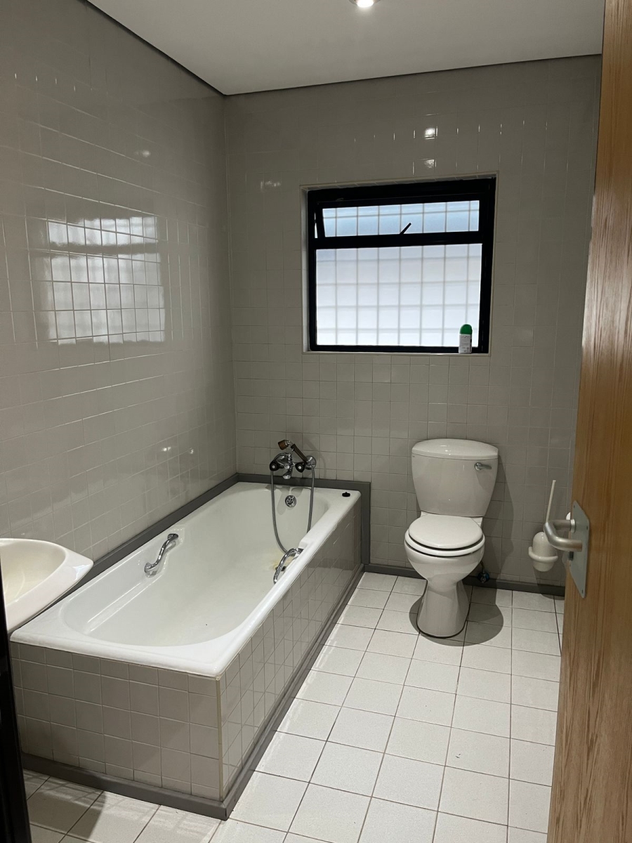 To Let Commercial Property for Rent in Kensington B Gauteng