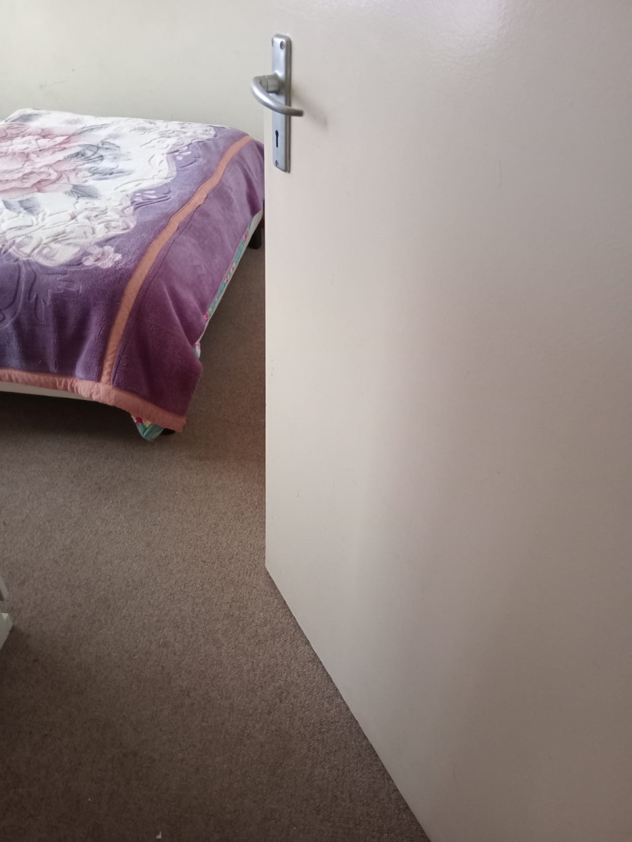 2 Bedroom Property for Sale in Glen Marais Gauteng