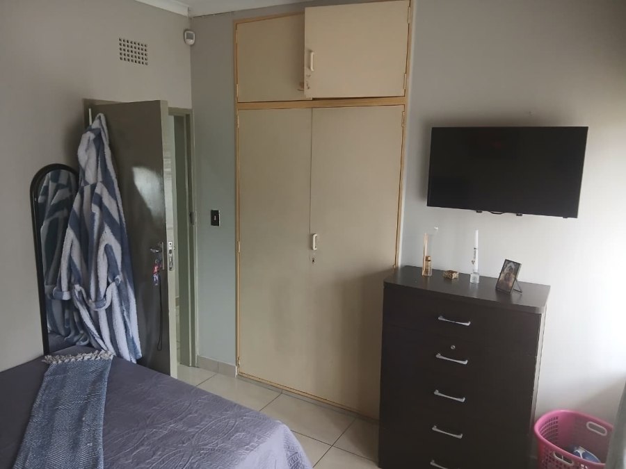 4 Bedroom Property for Sale in Illiondale Gauteng