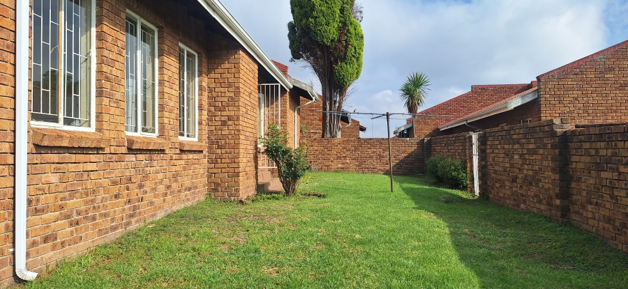 3 Bedroom Property for Sale in Norkem Park Gauteng