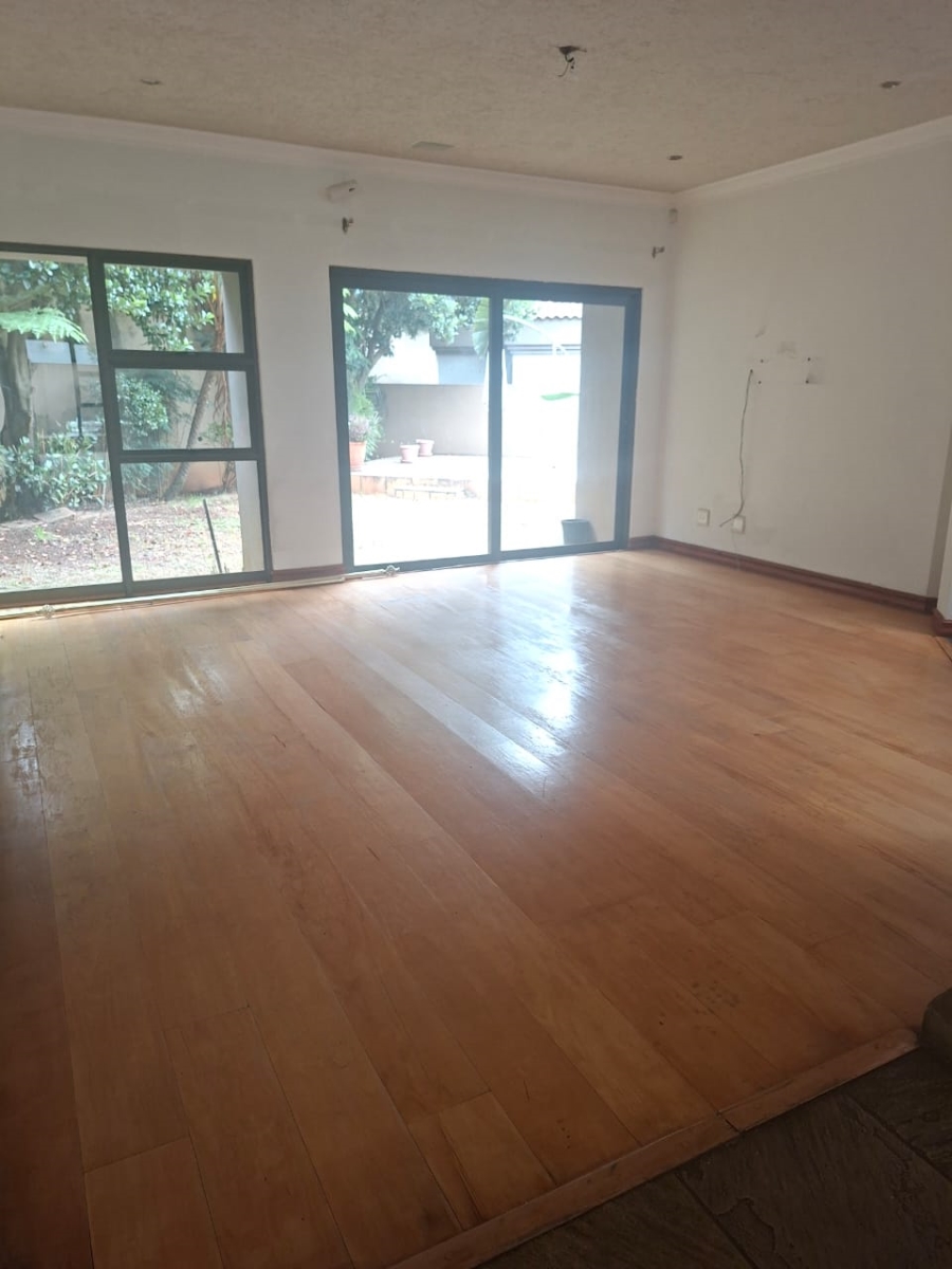 5 Bedroom Property for Sale in Bedfordview Gauteng