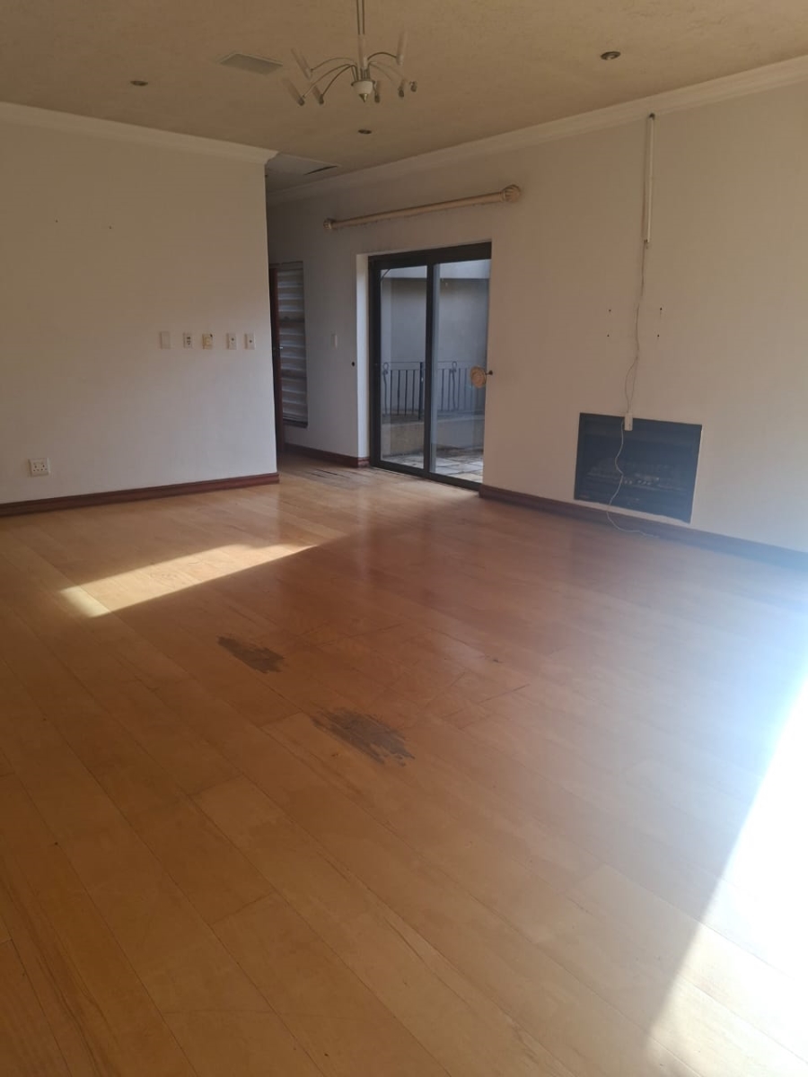 5 Bedroom Property for Sale in Bedfordview Gauteng