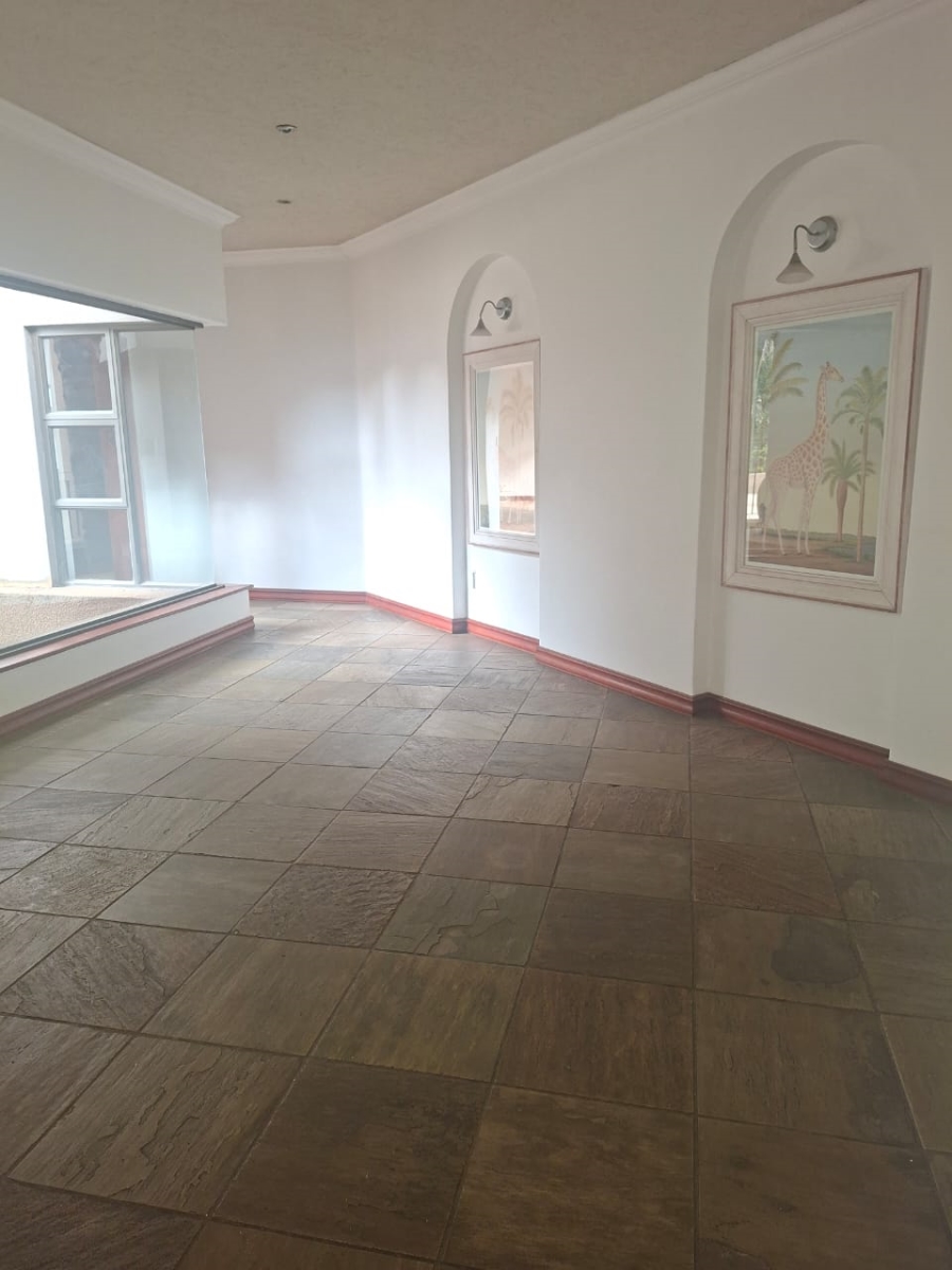5 Bedroom Property for Sale in Bedfordview Gauteng