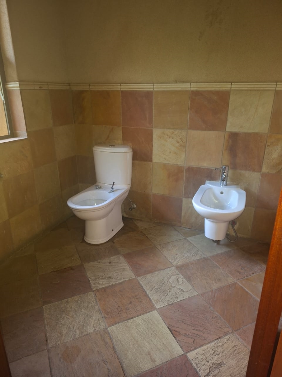 5 Bedroom Property for Sale in Bedfordview Gauteng
