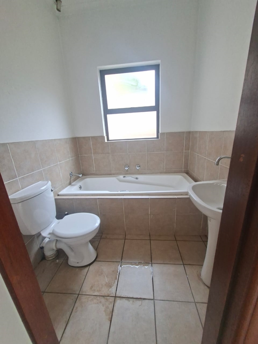 5 Bedroom Property for Sale in Bedfordview Gauteng