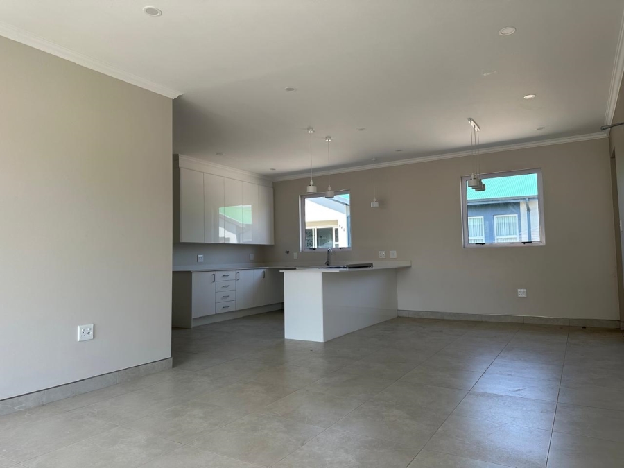 To Let 2 Bedroom Property for Rent in Modderfontein Gauteng