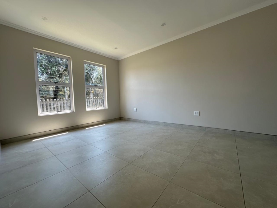 To Let 2 Bedroom Property for Rent in Modderfontein Gauteng
