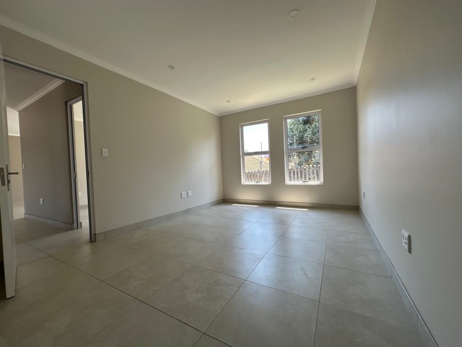 To Let 2 Bedroom Property for Rent in Modderfontein Gauteng