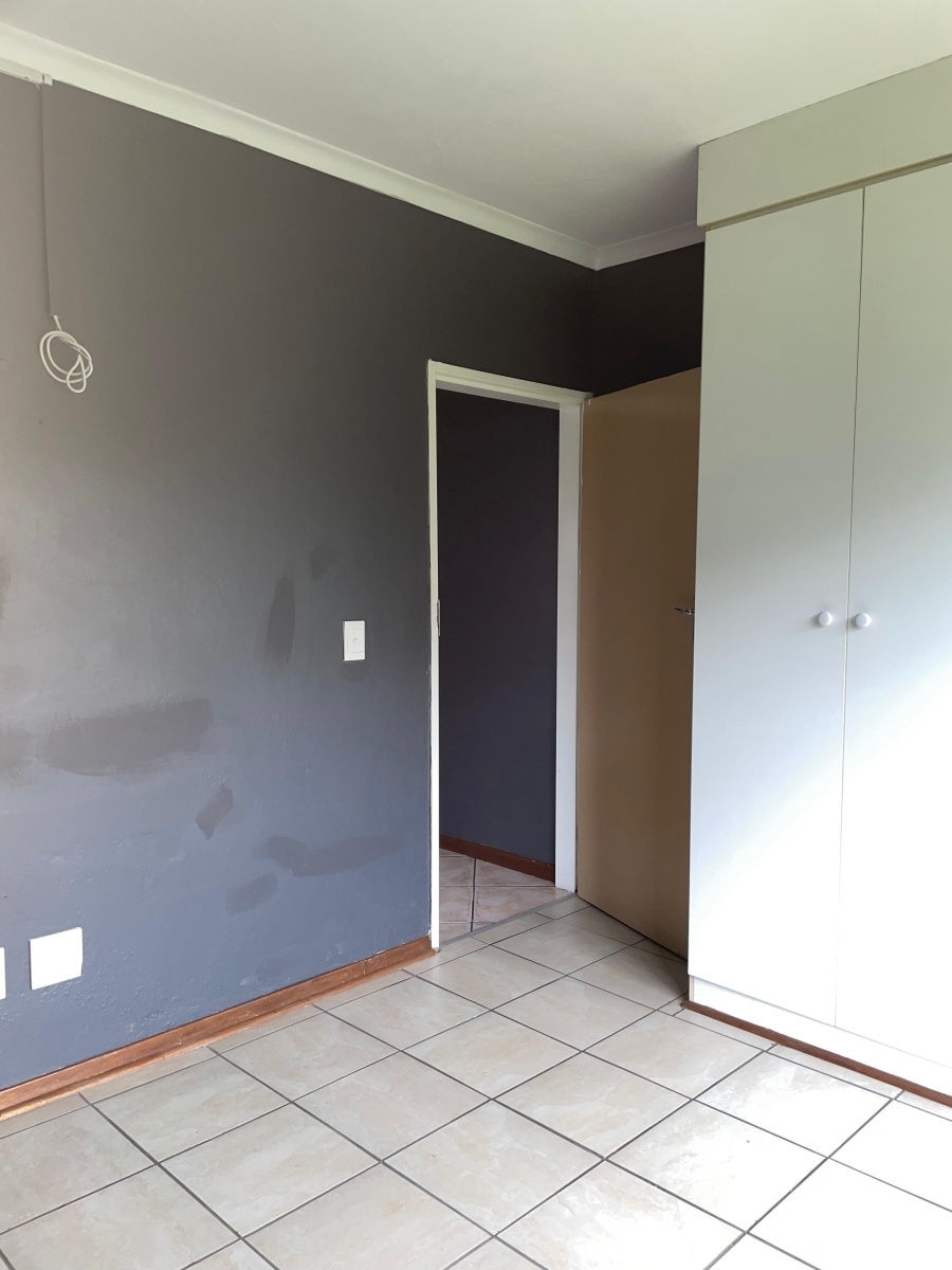 To Let 2 Bedroom Property for Rent in Witfield Gauteng