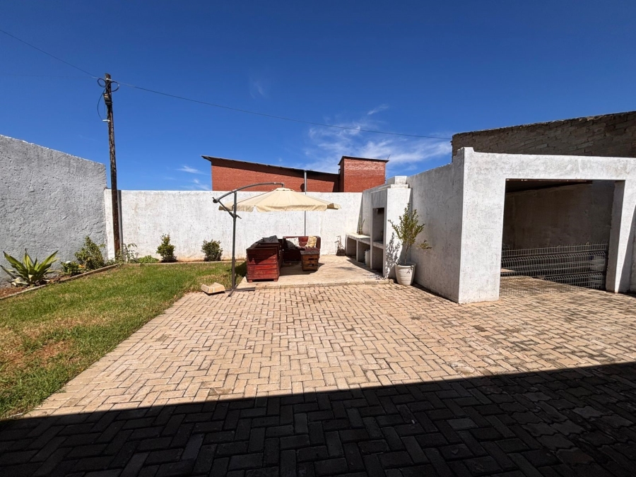 3 Bedroom Property for Sale in Kya Sands Gauteng