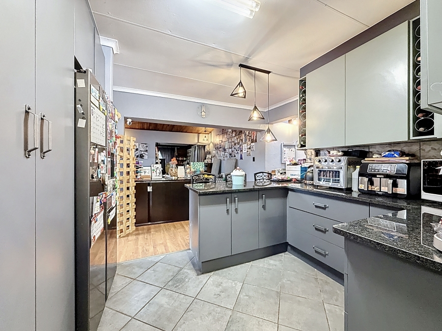 3 Bedroom Property for Sale in Wingate Park Gauteng