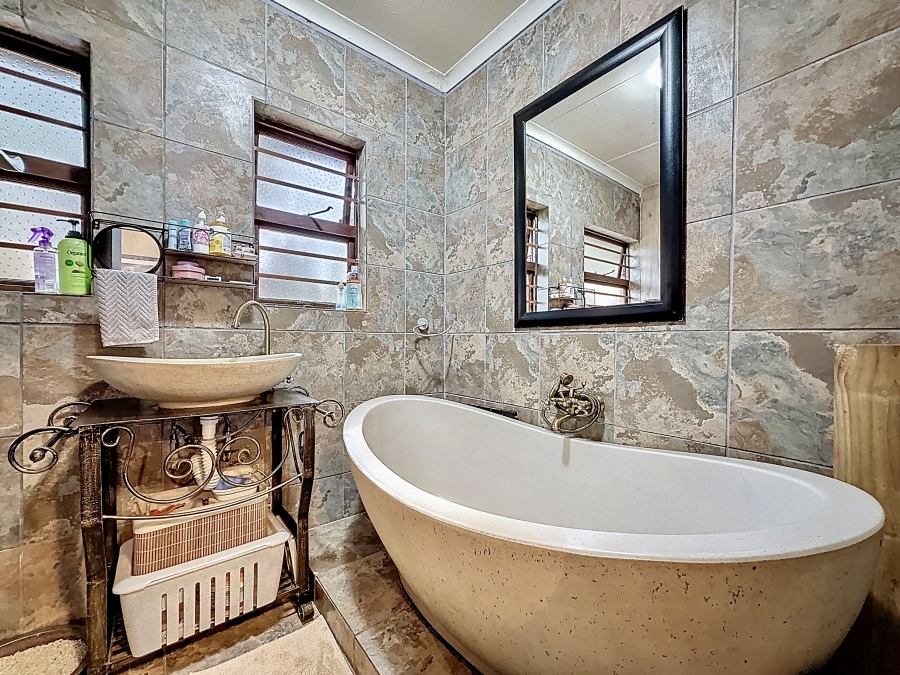 3 Bedroom Property for Sale in Wingate Park Gauteng