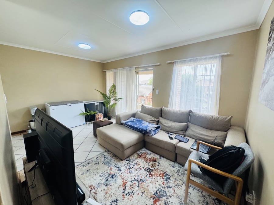 2 Bedroom Property for Sale in Equestria Gauteng