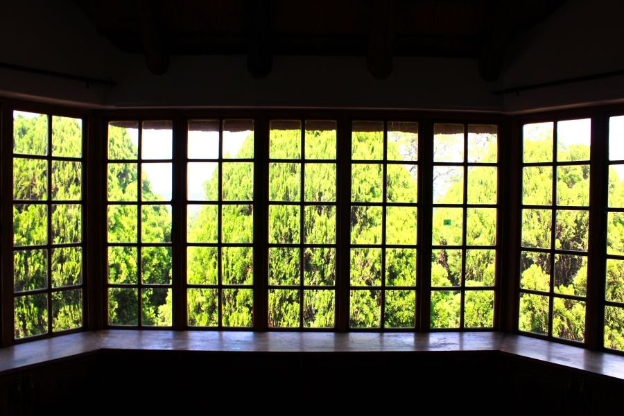 6 Bedroom Property for Sale in Waverley Gauteng
