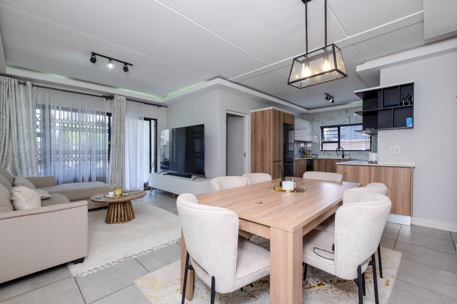 3 Bedroom Property for Sale in Waterfall Gauteng