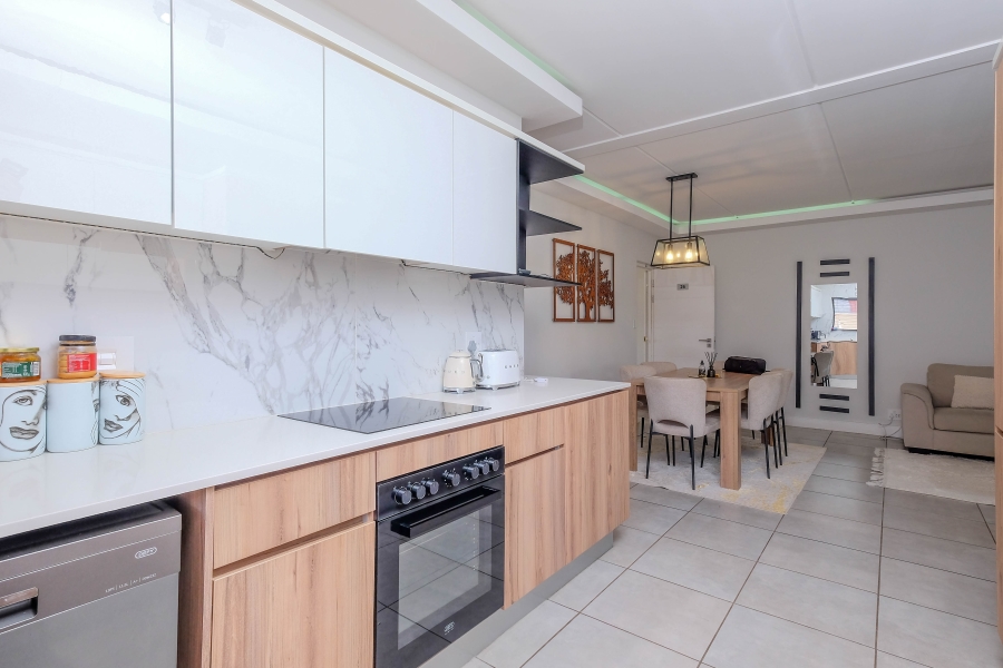 3 Bedroom Property for Sale in Waterfall Gauteng