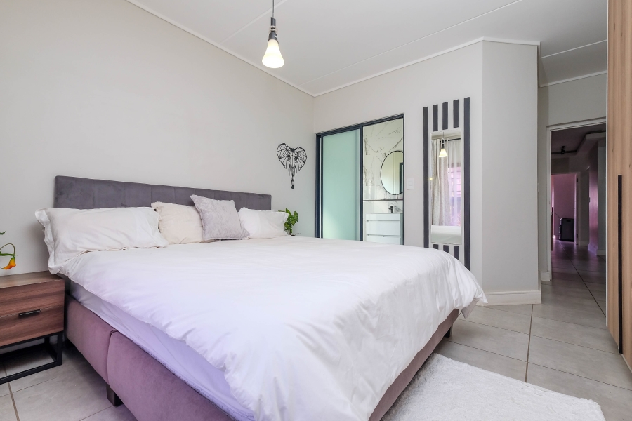 3 Bedroom Property for Sale in Waterfall Gauteng