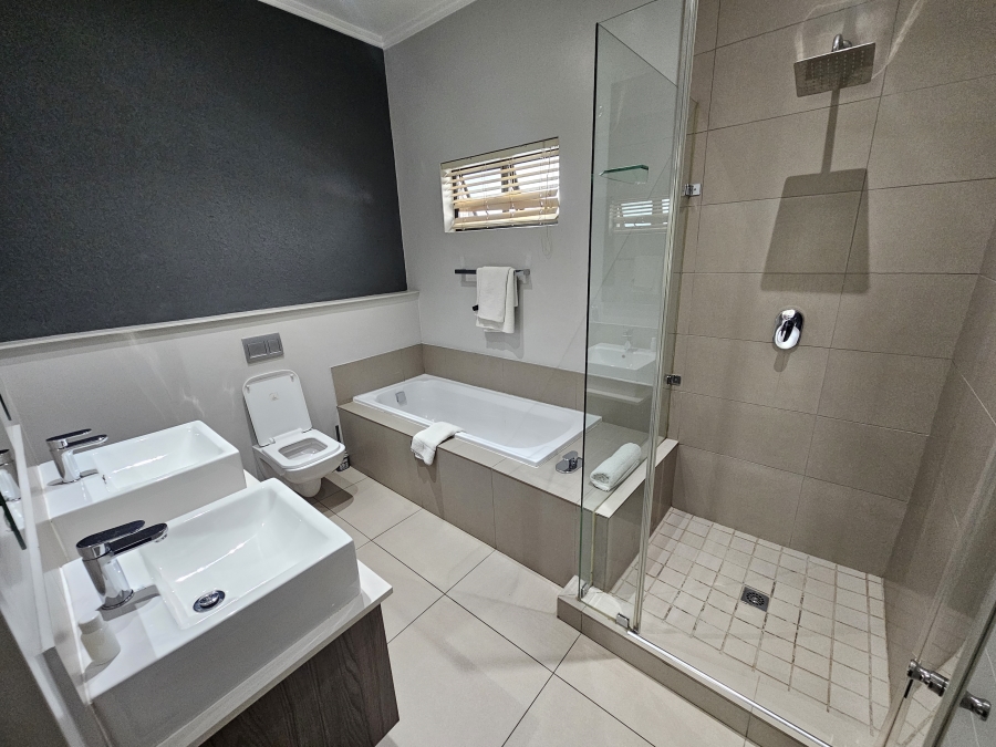 To Let 2 Bedroom Property for Rent in Morningside Gauteng