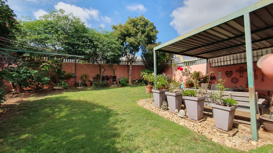 3 Bedroom Property for Sale in Elandshaven Gauteng
