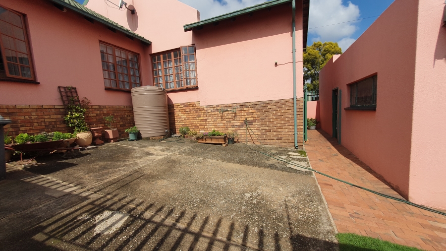 3 Bedroom Property for Sale in Elandshaven Gauteng