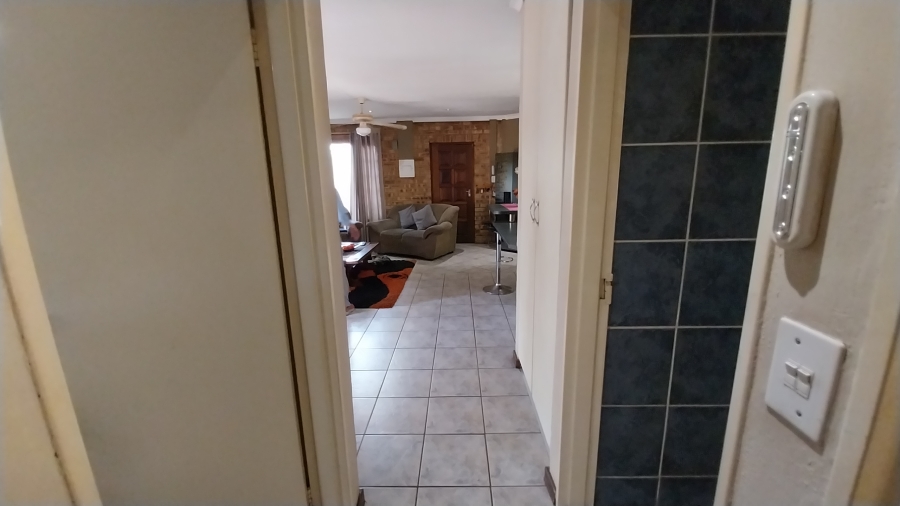 2 Bedroom Property for Sale in Union Gauteng