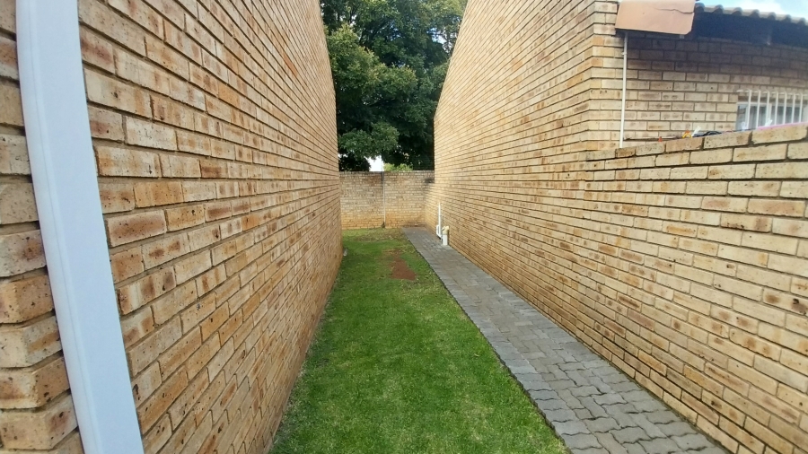 2 Bedroom Property for Sale in Union Gauteng