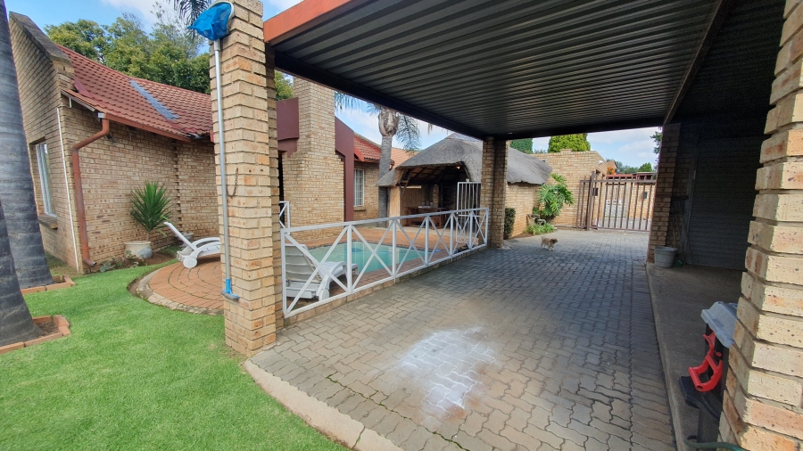2 Bedroom Property for Sale in Union Gauteng