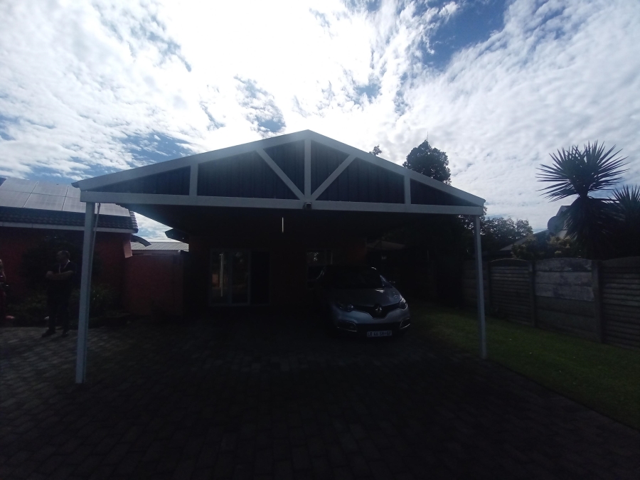 3 Bedroom Property for Sale in Brackenhurst Gauteng