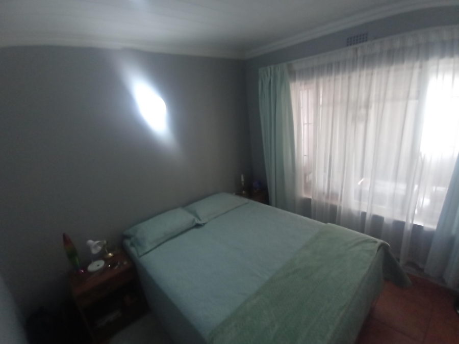 3 Bedroom Property for Sale in Brackenhurst Gauteng