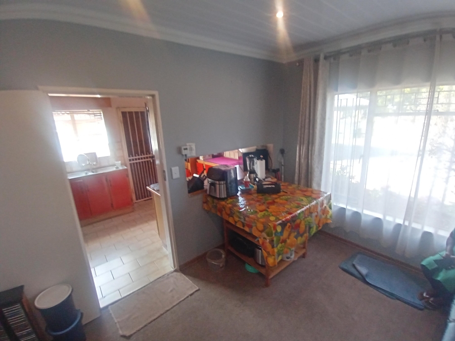 3 Bedroom Property for Sale in Brackenhurst Gauteng