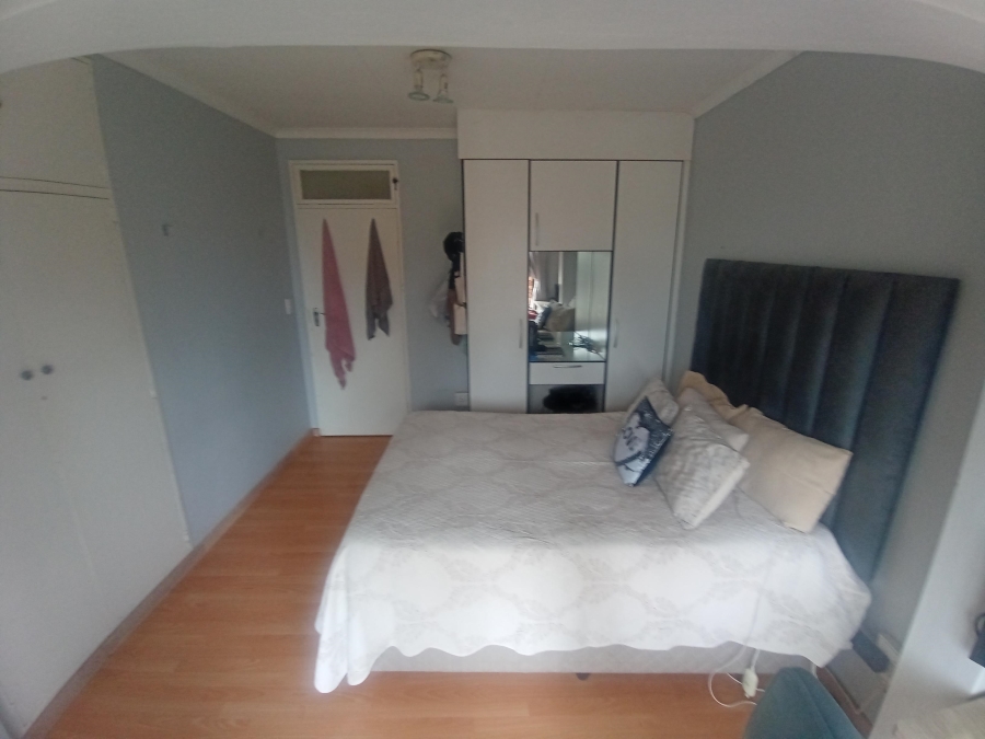 3 Bedroom Property for Sale in Glenvista Gauteng
