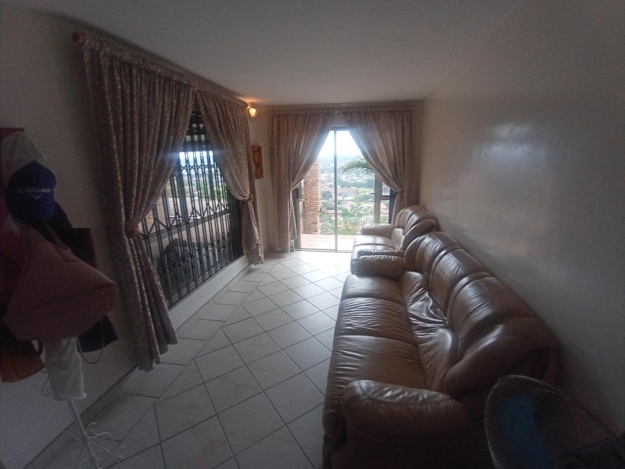 3 Bedroom Property for Sale in Glenvista Gauteng