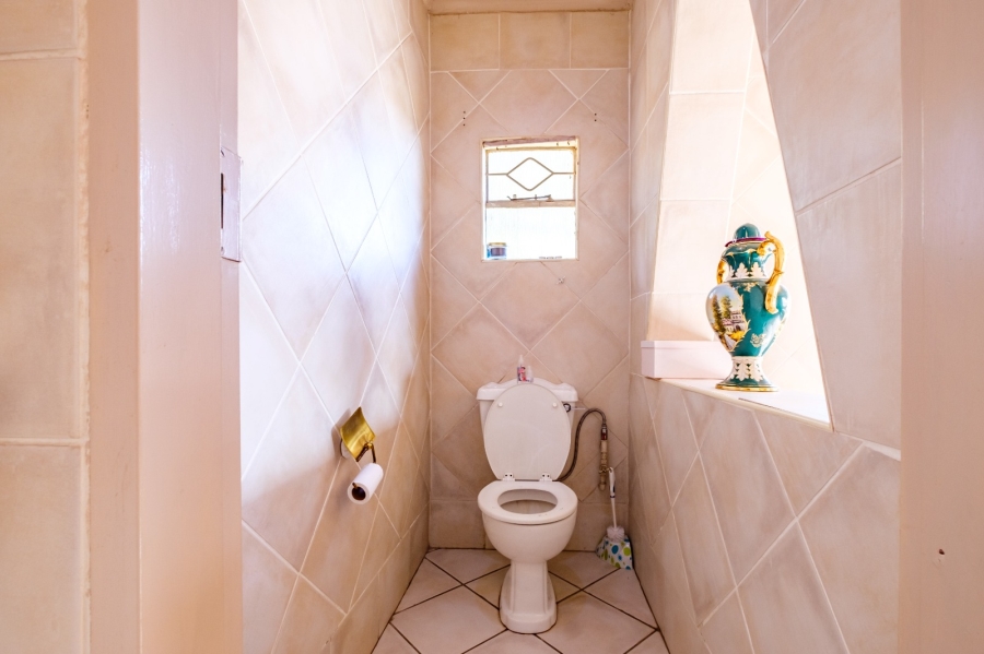 3 Bedroom Property for Sale in Brackendowns Gauteng