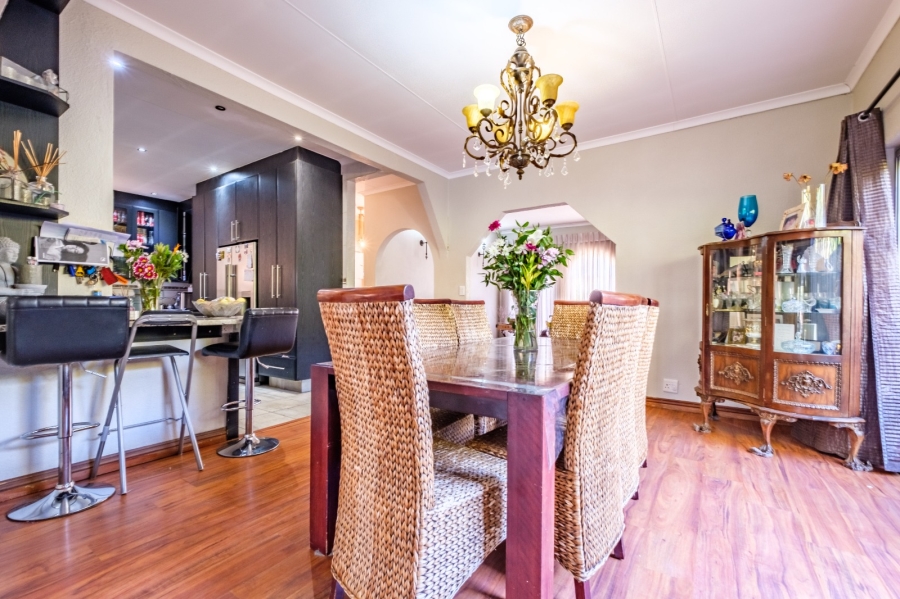3 Bedroom Property for Sale in Brackendowns Gauteng