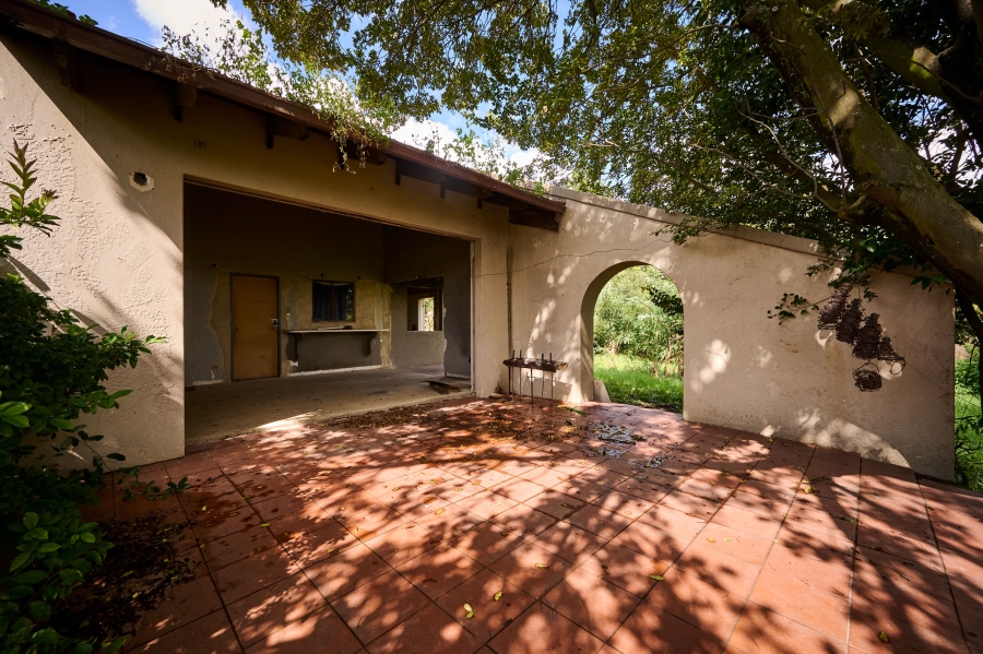 0 Bedroom Property for Sale in Crowthorne AH Gauteng