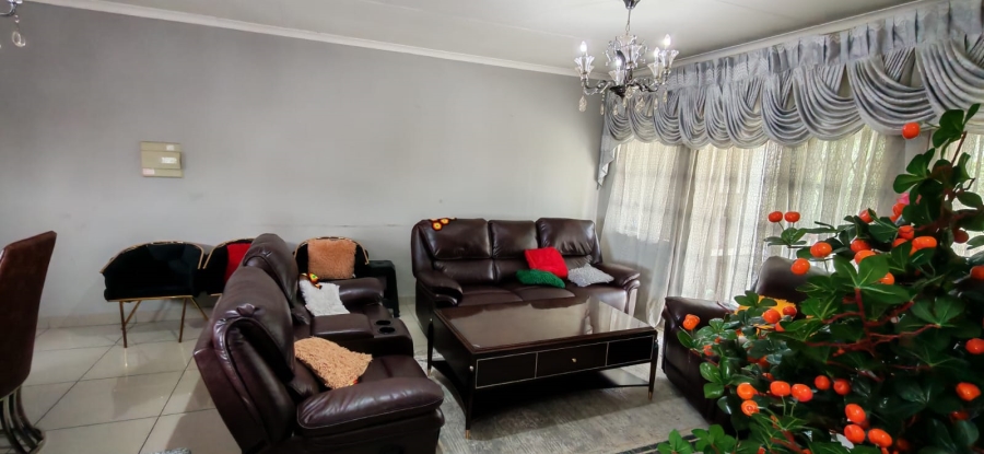 3 Bedroom Property for Sale in Country View Gauteng