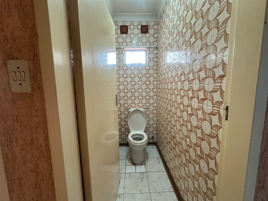 To Let 3 Bedroom Property for Rent in General Albertspark Gauteng