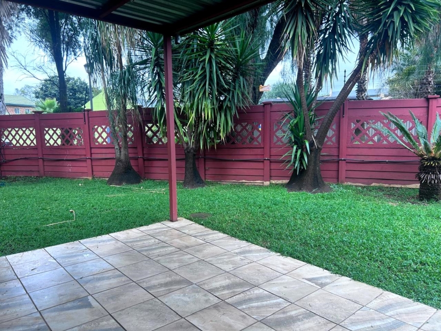 4 Bedroom Property for Sale in Zwartkop Gauteng
