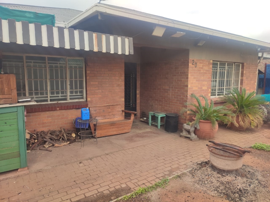 4 Bedroom Property for Sale in Elsburg Gauteng