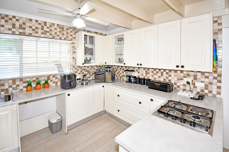 2 Bedroom Property for Sale in Broadacres Gauteng