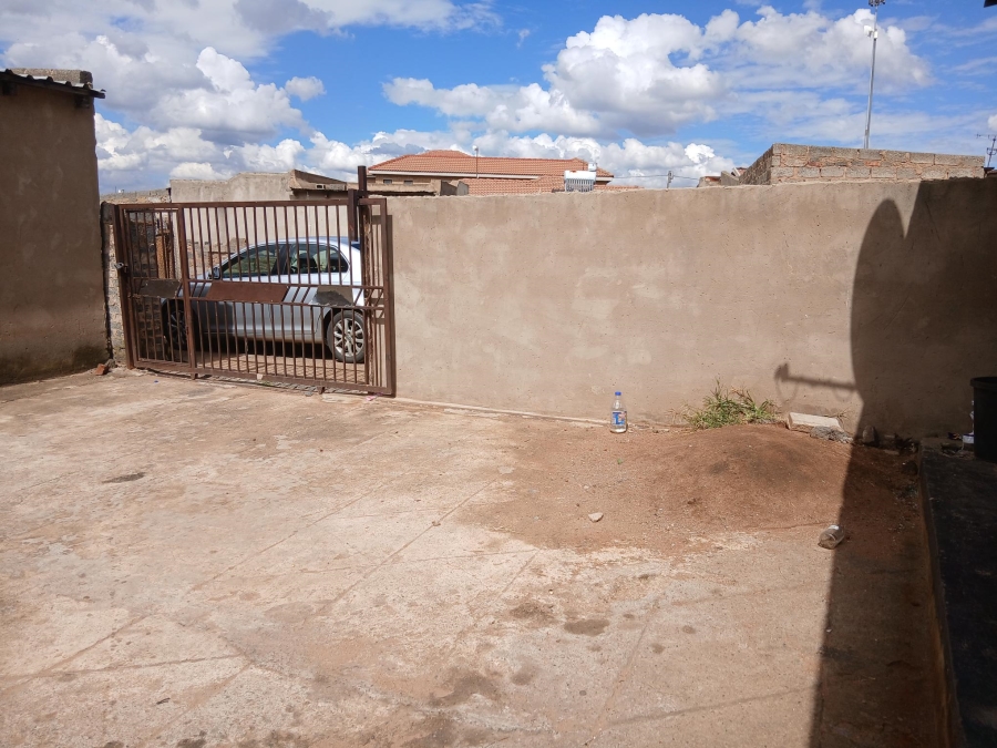 9 Bedroom Property for Sale in Esselenpark Gauteng