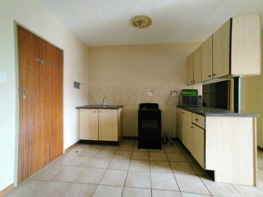 2 Bedroom Property for Sale in Hillcrest Gauteng
