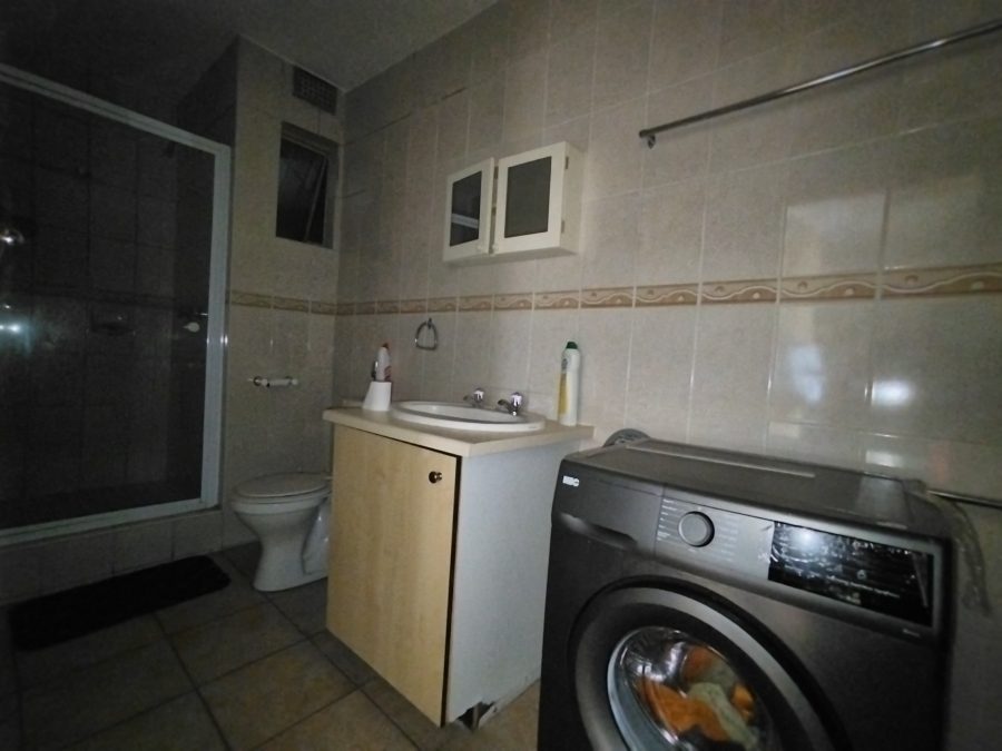 2 Bedroom Property for Sale in Hillcrest Gauteng