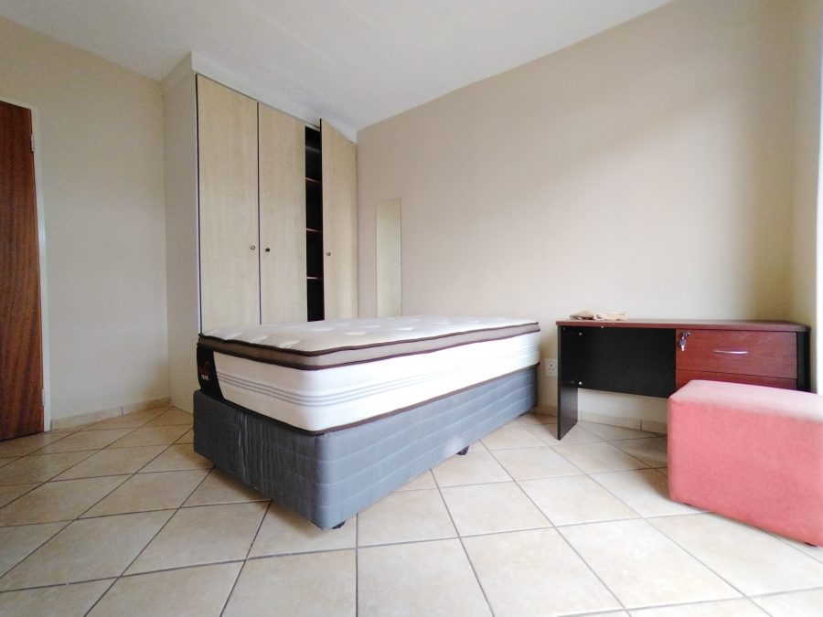 2 Bedroom Property for Sale in Hillcrest Gauteng