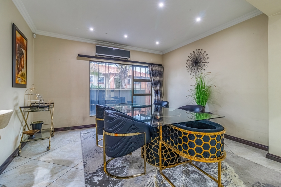 4 Bedroom Property for Sale in Bassonia Gauteng