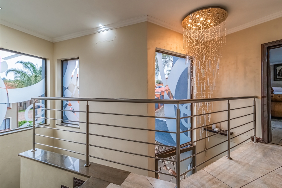4 Bedroom Property for Sale in Bassonia Gauteng