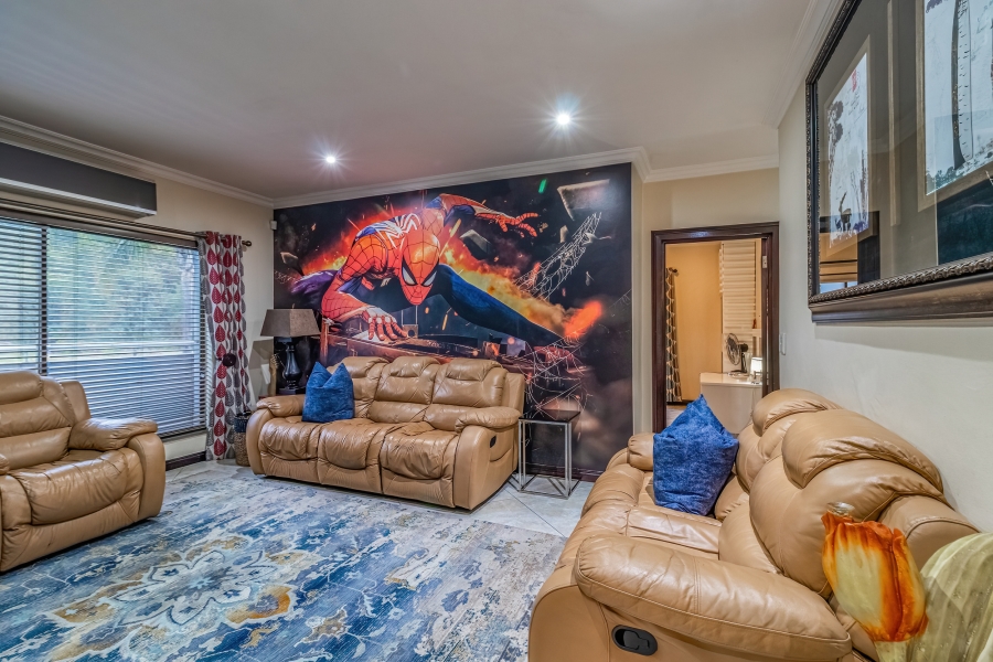 4 Bedroom Property for Sale in Bassonia Gauteng