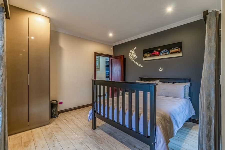 4 Bedroom Property for Sale in Bassonia Gauteng