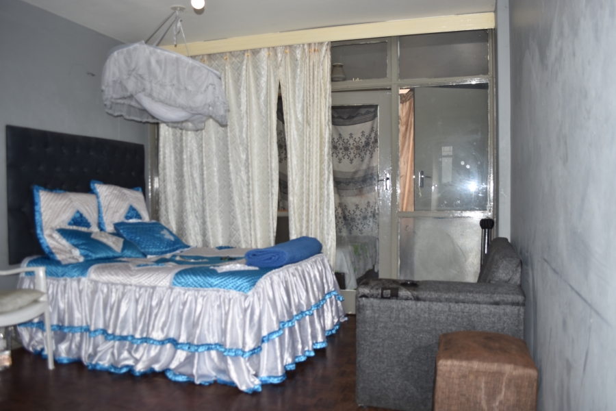 2 Bedroom Property for Sale in Sunnyside Gauteng